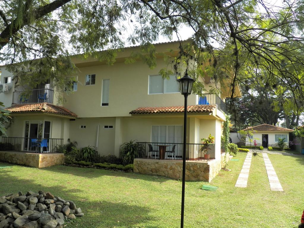 Hotel Campestre Santa Monica Pance Cali Exterior foto